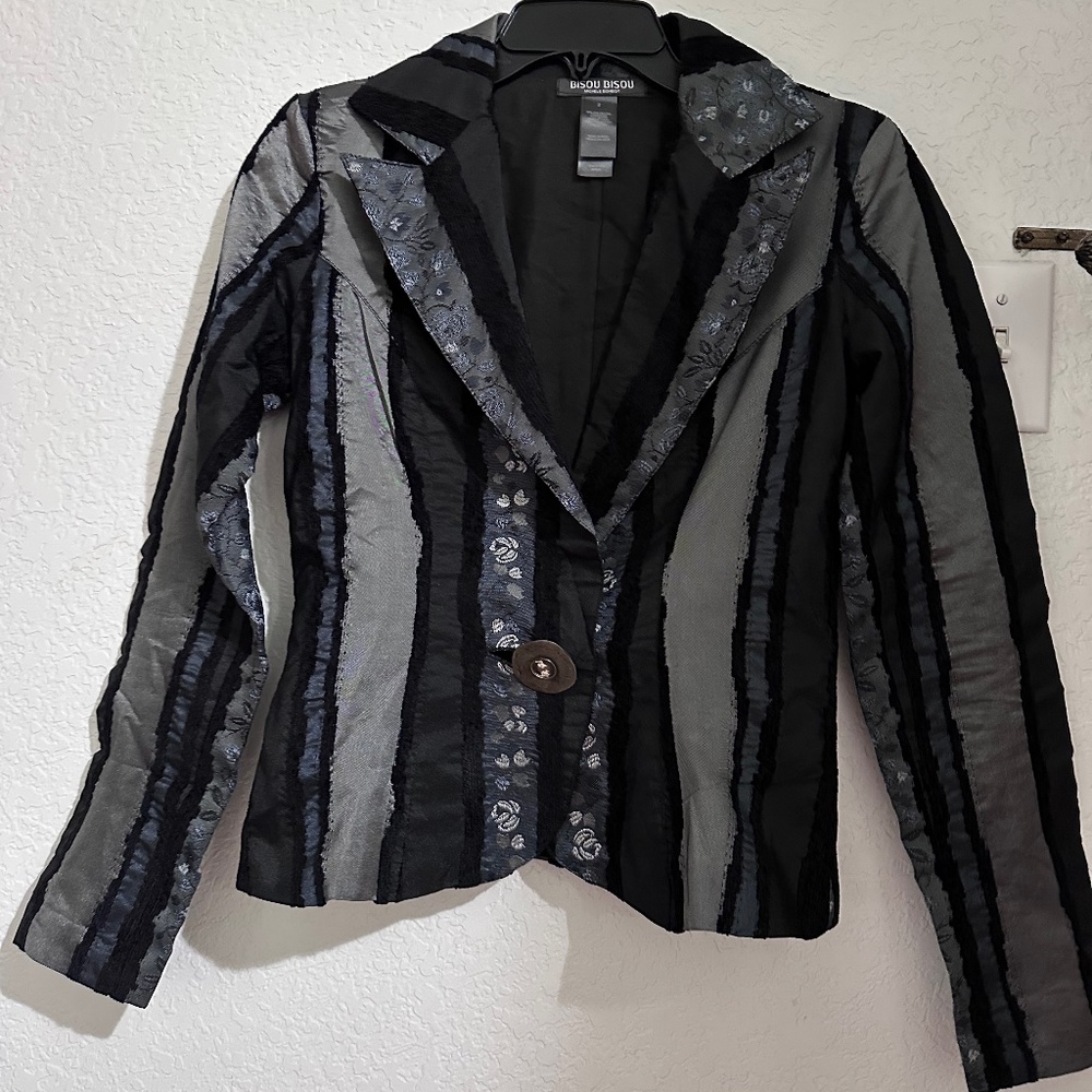 Bisou Bisou Jacket